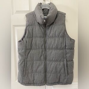 Old Navy Women’s Gray Puffer Vest Sz-X-Large